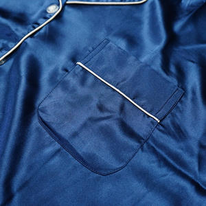 Vente à chaud de pyjamas pour femmes, ensemble de vêtements de nuit en polyester deux pièces pour dames - Product Image 4