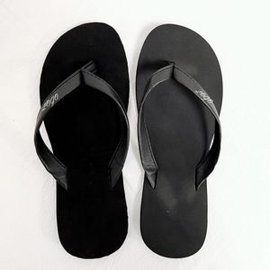 Tongs pliables légères et antidérapantes en caoutchouc PVC, confortables pour femmes et hommes, idéales pour l'hôtel et la vente en gros - Product Image 5