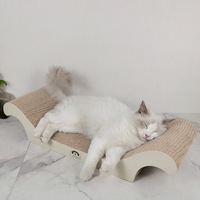 Jouets interactifs améliorés de grattoir de chat de carton de lit de chat de chaise ondulée