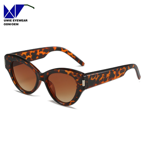 Lunettes <span class=keywords><strong>de</strong></span> soleil pour femmes, modèle 67600, tendance <span class=keywords><strong>2022</strong></span>, style œil <span class=keywords><strong>de</strong></span> chat, petites lunettes <span class=keywords><strong>de</strong></span> soleil, UV400, monture en PC, verres en acrylique - Product Image 4