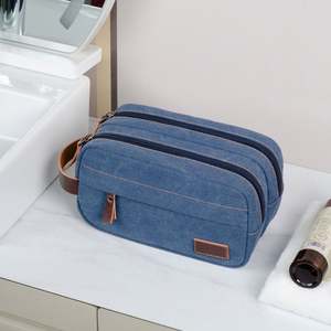 Customised High Quality Handheld Large Capacity <b>Travel</b> <b>Toiletry</b> <b>Bag</b> for Men's Skincare with Wet Dry Separation - Product Image 4