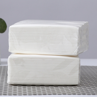 Quantité de mouchoirs et de serviettes en papier, prix bas, gaufrés avec 3/4/5 couches de pâte de bois naturelle.
