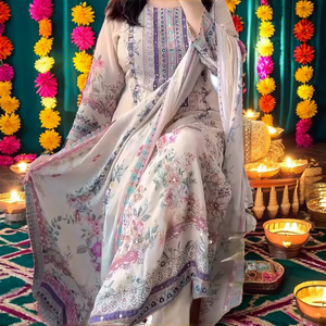 Ensemble prêt-à-porter 3 pièces en mousseline Salwar Kameez Anarkali Kurta Pantalon Robe longue Imprimés floraux vibrants traditionnels Diwali Polyester - Product Image 2