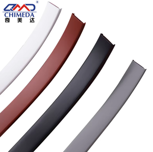 <span class=keywords><strong>Bande</strong></span> <span class=keywords><strong>de</strong></span> bordure souple en forme <span class=keywords><strong>de</strong></span> U Fabriquée en usine <span class=keywords><strong>Bande</strong></span> <span class=keywords><strong>de</strong></span> bordure souple autocollante en PVC pour la fermeture des bords - Product Image 2