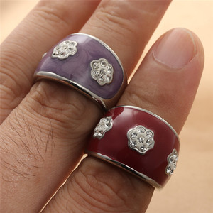 European American Style <b>Titanium</b> Steel Epoxy Resin Flower <b>Ring</b> Retro Punk Unisex Jewelry Gift Silver Purple Red 290125 - Product Image 4