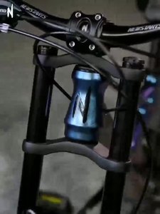 Mountain Bike giovanile da 22 pollici per bambini con freno a disco morbido in lega di magnesio bicicletta con pedale ordinario - Product Image 5