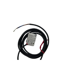 Capteur laser de distance réfléchissant carré KEYENCE LR-ZB250AP 100 % original et neuf, sortie PNP, type câble - Product Image 3