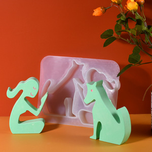 DIY goutte colle moule en trois dimensions petite fille et chiot silicone moule bougie plâtre figure décoration - Product Image 1