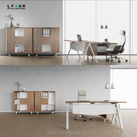 Bureau de direction convertible contemporain en bois de haute qualité, mobilier commercial au design minimaliste, écologique et modulaire, facile à assembler
