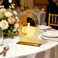 Support de numéro de table en acrylique doré effet miroir, arche cannelée, pour décoration de table de réception de mariage