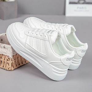 2025 <span class=keywords><strong>scarpe</strong></span> <span class=keywords><strong>sportive</strong></span> Casual da <span class=keywords><strong>donna</strong></span> di alta qualità per la primavera e l'autunno <span class=keywords><strong>scarpe</strong></span> da studente bianche traspiranti vendita calda - Product Image 6