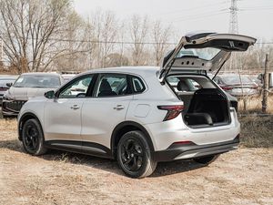 2025 MG ES5 híbrido eléctrico SUV de alta velocidad 185 km/h con 5 asientos 1,5 T 95kW conducción a la izquierda caja de cambios automática 95kW coche de gasolina - Product Image 6