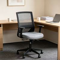 Chaise de bureau ergonomique moderne et personnalisable, réglable en hauteur, avec cadre en plastique réglable en hauteur, dossier en maille de nylon rotatif