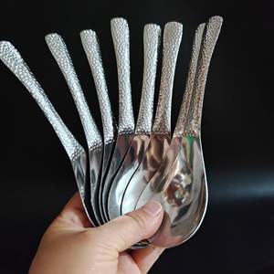 Cuchara de acero inoxidable martillada, cuchara doméstica engrosada, cuchara para niños, cuchara con textura martillada, cuchara de postre de alta calidad - Product Image 1