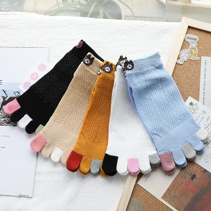Factory manufacture various best price superior quality mesh little bear cartoon ankle socks finger toe socks women