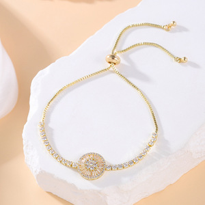 Gold And <b>White</b> Flower Shape Zircon <b>Bracelet</b> Adjustable Women's Jewelry Party Fashion Chain Link <b>Bracelet</b> - Product Image 1