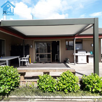 Pergola de luxe en aluminium Sweet Home avec lames motorisées réglables, résistante aux intempéries, bioclimatique, pour hôtel, resort, patio