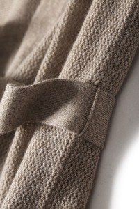 סיטונאי מפעל מעילי קשמיר סרוגים קרדיגנות קשמיר סוודרים אוברסייז גלימות קשמיר. - Product Image 6