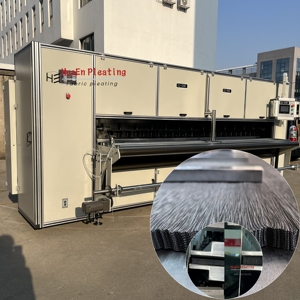 Nueva máquina plisadora de 3000mm de la fábrica Changzhou HuaEn, mosquitera para uso doméstico, malla perforada para mosquitos - Product Image 1