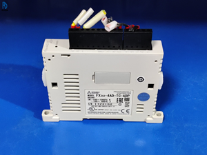 FX3U-4AD-TC-ADP โมดูลขยาย PLC โมดูลอินพุตแบบอะนาล็อก โมดูลควบคุมอุณหภูมิ โมดูลระบบอัตโนมัติทางอุตสาหกรรม ระดับสูง - Product Image 1