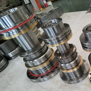 <span class=keywords><strong>IHI</strong></span>/LIEBHERR Bagger Hydraulischer Neigungsschnellwechsler - Product Image 4