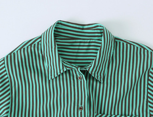 SHENZHU Nouvelle Chemise Femme Été 2026 à Boutons, Plis Latéraux, Col Fin, Manches Longues, Rayée, Coupe Ample 7484107 - Product Image 3