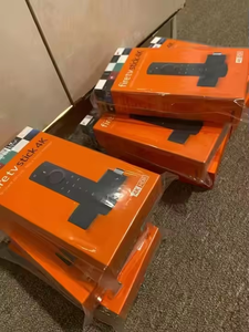 Nuevo Reproductor Multimedia de Transmisión Amazon Fire TV Stick 4K Max Sellado con Control Remoto por Voz Alexa - Product Image 2