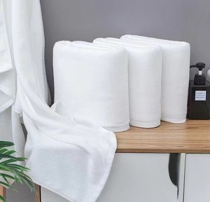 Ensemble de serviettes de bain en coton 100% uni <span class=keywords><strong>blanc</strong></span>, écologiques, pour hôtel et spa, avec une qualité GSM élevée - Product Image 5