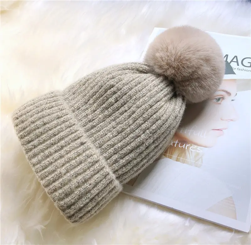 Women's Winter Beanie Warm Fleece Lining Thick Slouchy Cable Knitted Skull Hat Ski Hats With Pom Pom