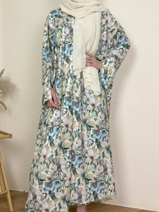 طقم عباية وشال مفتوحة من الأمام بتصميم كيمونو، إصدار شالوت لصيف ورمضان وعيد 2025، لباس يومي للنساء المسلمات بطبعة زهور محتشمة - Product Image 2