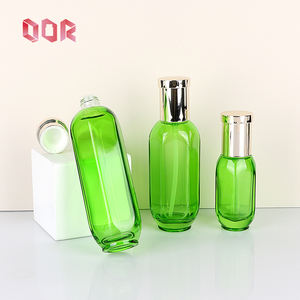 Flacon de parfum hexagonal transparent vert de 30g 50g 50ml 120ml 150ml, flacons de soin de la peau en verre de luxe vides avec bouchons argentés - Product Image 5