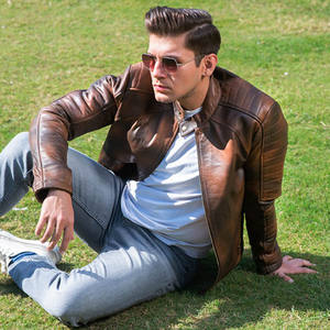 Chaqueta de Cuero Marrón Vintage de Corte Ajustado para Hombre — Cuero Genuino/PU, Cierre de Cremallera, Estilo Motero Clásico - Product Image 2