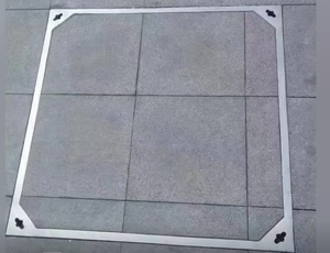 Système de drainage extérieur anti-colmatage en résine et béton avec <span class=keywords><strong>couvercle</strong></span> en acier inoxydable pour pavage de place urbaine - Product Image 5