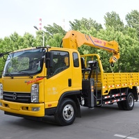 Grue mobile LUYING montée sur camion de 3 à 8 tonnes, flèche télescopique hydraulique, moment de charge élevé, composants Liuyuan, grue mobile motorisée