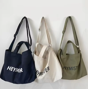 Sac personnalisé recyclé avec fermeture éclair, nouveau design tendance, grand sac fourre-tout en toile de coton avec poignée réglable - Product Image 1