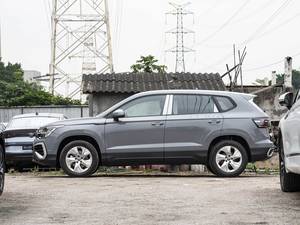 Auto Usata VW Tharu Modello 2023 300TSI 2WD Edizione 1586, Registrazione Luglio 2023, Vendita all'Ingrosso di Auto Usate, Auto Usate Cinesi Economiche - Product Image 4