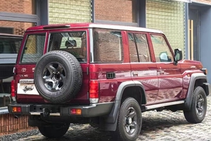 <span class=keywords><strong>Toyota</strong></span> <span class=keywords><strong>Land</strong></span> <span class=keywords><strong>Cruiser</strong></span> Serie 70 de Segunda Mano, 2025, 4.0L, Automático, 4x4, 5 Plazas, Importación Paralela - Product Image 3