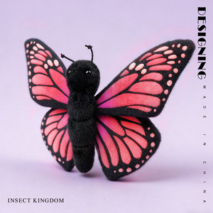 ตุ๊กตาผีเสื้อและผึ้งน่ารัก ของเล่นตุ๊กตาแมลงสมจริง แมงมุม <span class=keywords><strong>มด</strong></span> ตั๊กแตน แมงป่อง เต่าทอง ใช้เป็นของตกแต่ง - Product Image 5