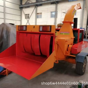 Broyeur de bois mobile avec moteur, haute productivité pour le traitement des branches d'arbres et des déchets de bois - Product Image 4
