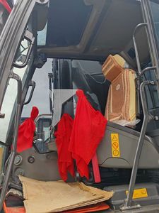 รถขุดไฮดรอลิกตีนตะขาบ Volvo EC480DL ขนาด 48 ตัน พร้อมบุ้งกี๋ขุด ใช้งานแล้ว 90% สภาพใหม่ รุ่นปี 2024 - Product Image 4