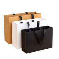 Sacs en papier kraft personnalisables avec impression de marque pour les magasins de vêtements et les cadeaux