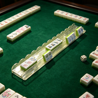 Support de Mahjong en Acrylique Personnalisé avec Logo, 4 Pièces, avec Poussoir Festonné, Écologique, Transparent, Robuste, Ajustement Parfait pour Utilisation en Casino