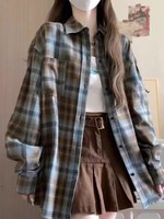 Camisa a cuadros estilo coreano para mujer, oversize, de manga larga, con botones, estilo casual urbano, blusa holgada con hombros caídos, diseño vintage a cuadros en la parte delantera.