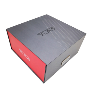 กระดาษคราฟท์แข็งแบบกำหนดเองกล่องของขวัญปิดแม่เหล็กสีดำเรียบง่ายแบบทำด้วยมือแบบหรูหรากระดาษแข็งวัสดุรีไซเคิล - Product Image 2