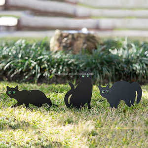 Metal Black Humane Control Outdoor Garden <span class=keywords><strong>Scare</strong></span> Cats con ojos reflectantes - Product Image 6