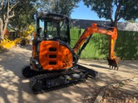 Excavatrice sur chenilles d'occasion Hitachi ZX35 de 3,5 tonnes avec moteur Yanmar 34KW, modèle 2024, capacité de godet de 0,2m³, origine Japon, 1100 heures de fonctionnement, matériel de chantier
