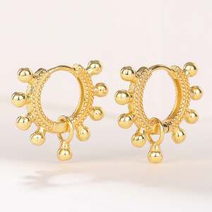 Orecchini Pendenti a Campanella Piccola e Delicata per Donne, Ear Cuff Minimalista, Gioielli di Moda Quotidiana - Product Image 2