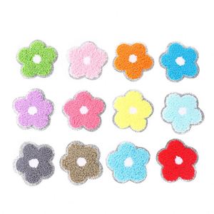 Factory Sell Low MOQ 5.2cm <b>Iron</b> on Sliver Edge Flower Chenille Patch for Garment Cat Patches - Product Image 4