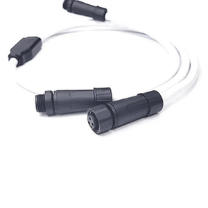 Connettore Impermeabile IP67 1 a 2, Cavo Bianco Resistente per Sensori Esterni/Sistemi LED/Alimentazione Duratura/Splitter di Segnale - Product Image 1