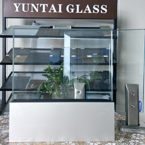 Rampe de balcon personnalisée <span class=keywords><strong>en</strong></span> <span class=keywords><strong>verre</strong></span> trempé, panneau de clôture <span class=keywords><strong>pour</strong></span> <span class=keywords><strong>terrasse</strong></span> extérieure, profil <span class=keywords><strong>en</strong></span> U, <span class=keywords><strong>barrière</strong></span> <span class=keywords><strong>en</strong></span> <span class=keywords><strong>verre</strong></span> de 12 mm, base de fixation, balustrade <span class=keywords><strong>en</strong></span> <span class=keywords><strong>verre</strong></span> - Product Image 2